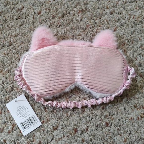 Old East Main Co Plush Sleeping Eye Mask Cat Fox Animal Heart Shimmering Pink - Picture 3 of 6